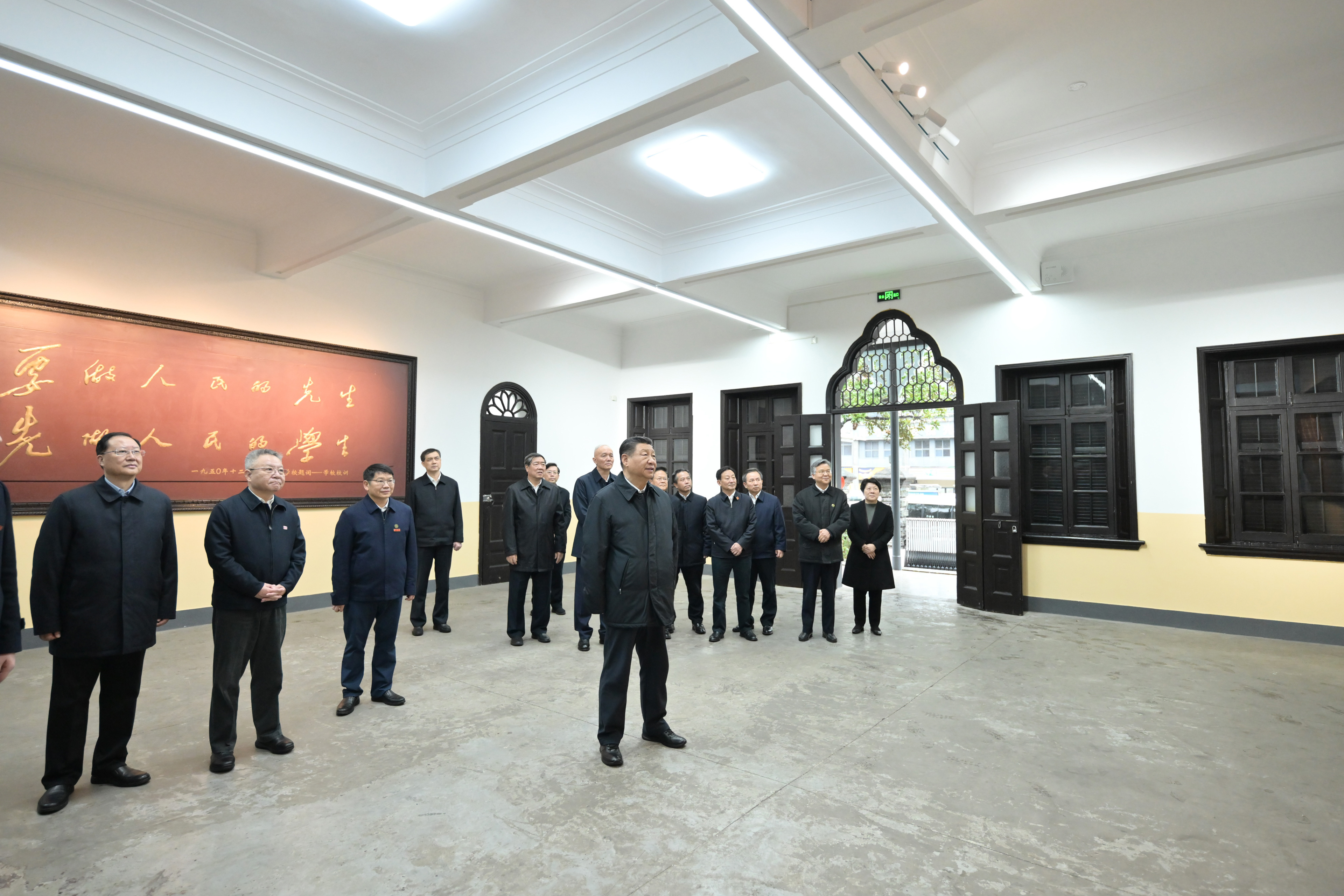 3月18日，習近平總書記在湖南第一師范學院（城南書院校區(qū)）考察。